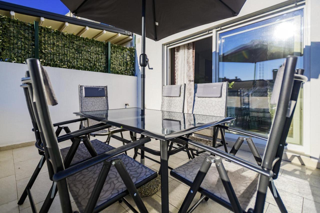 Holiday Apartment Zadar - With Summer Balcony And Parking Luaran gambar