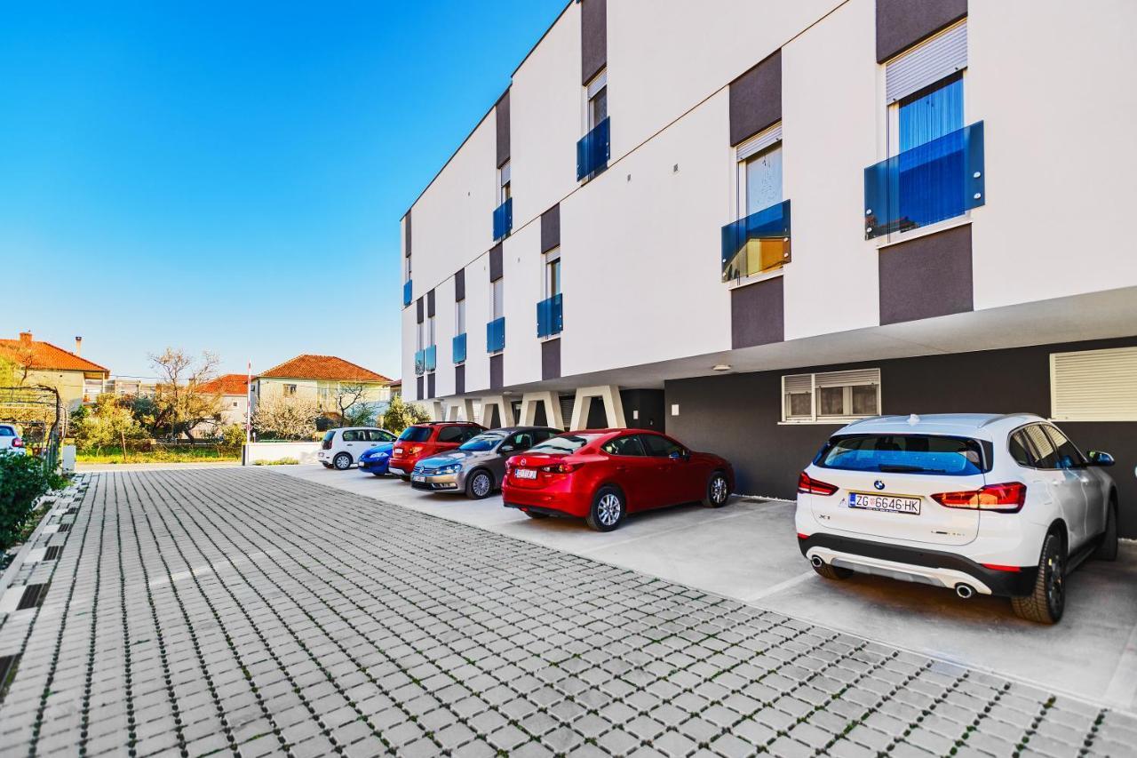 Holiday Apartment Zadar - With Summer Balcony And Parking Luaran gambar